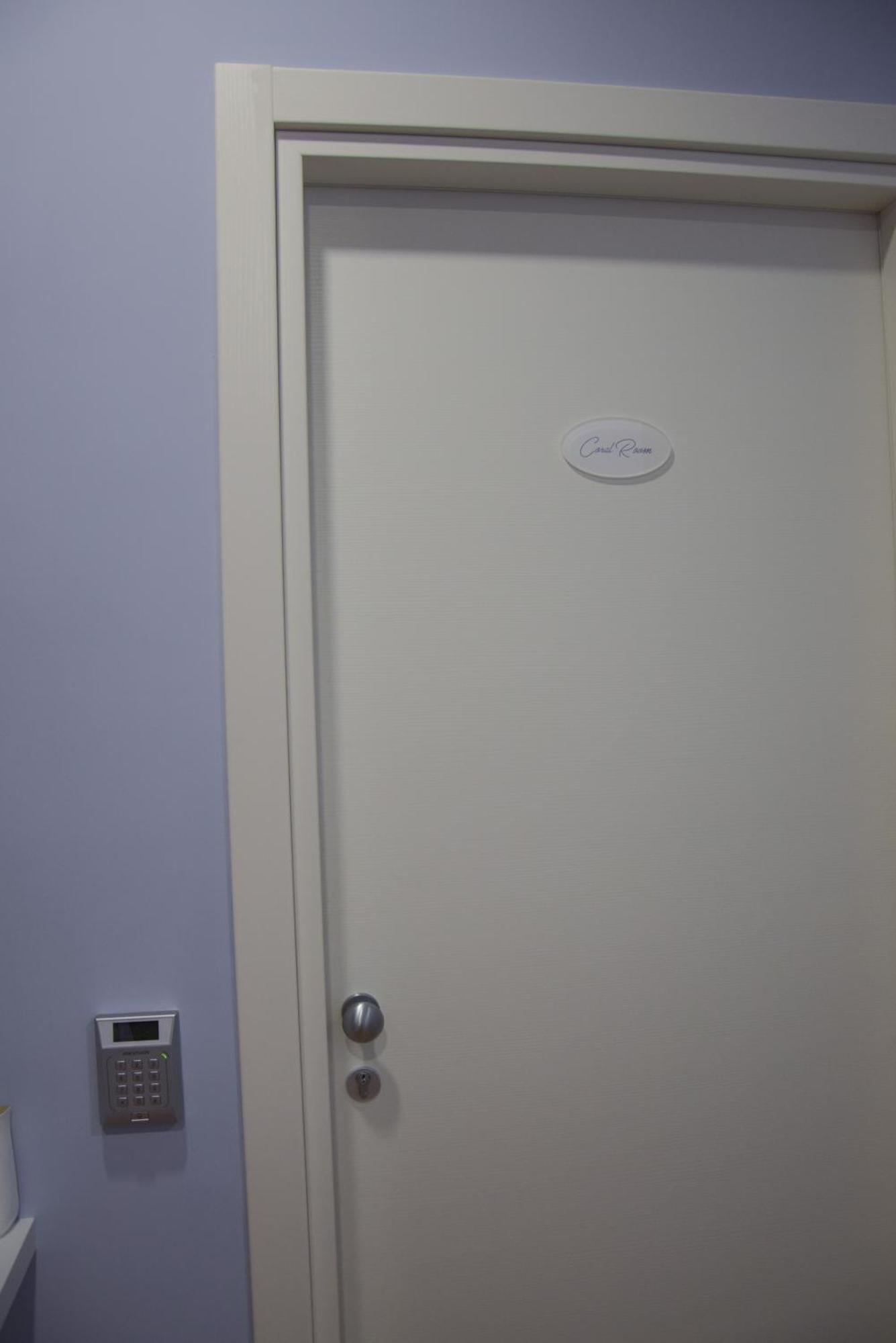 Rosa Rooms Помпей Екстериор снимка