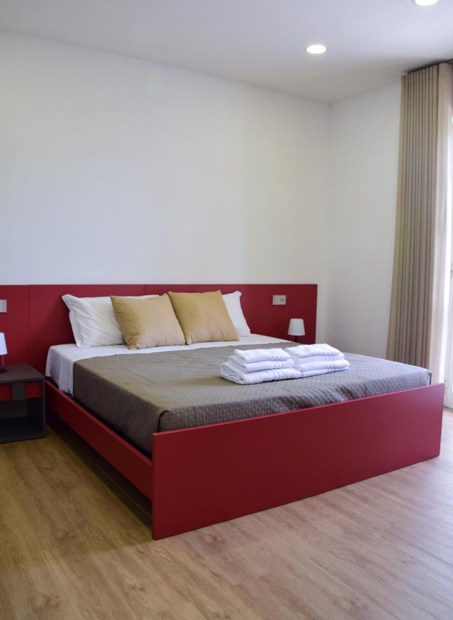 Rosa Rooms Помпей Екстериор снимка