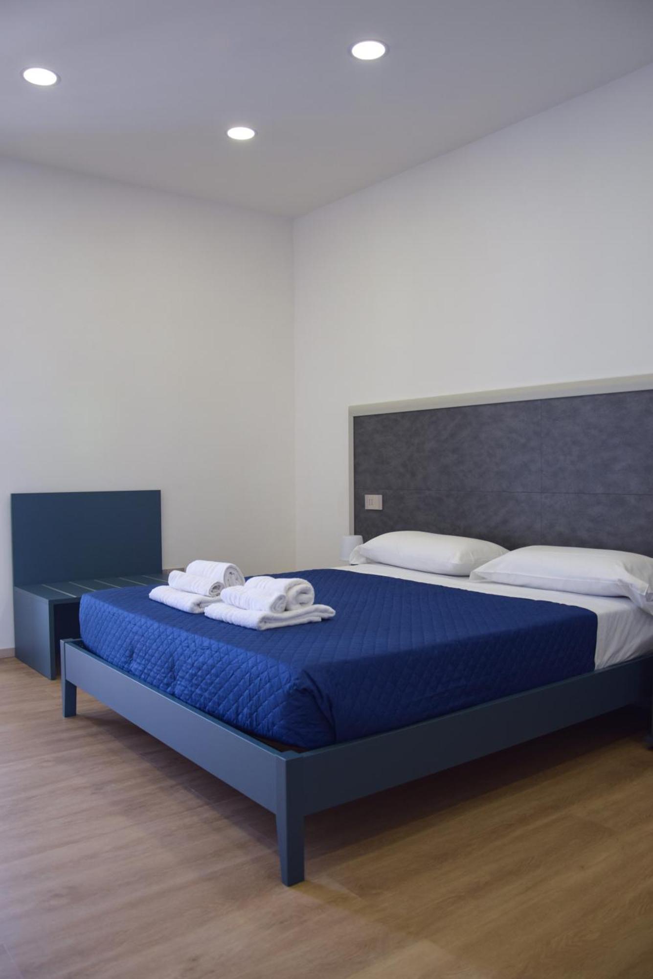 Rosa Rooms Помпей Екстериор снимка